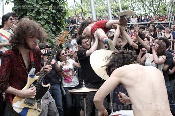 MONOTONIX - 2009-05-31 - PARIS - Parc de la Villette - 